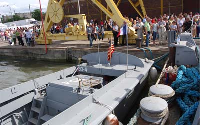 Le LCVP à quai durant l